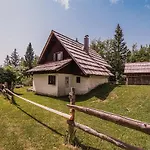 Chalet Postaja Mir In The Heart Of Triglav National Park *