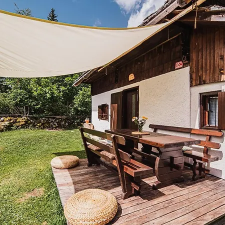 Dağ evi Postaja Mir In The Heart Of Triglav National Park *